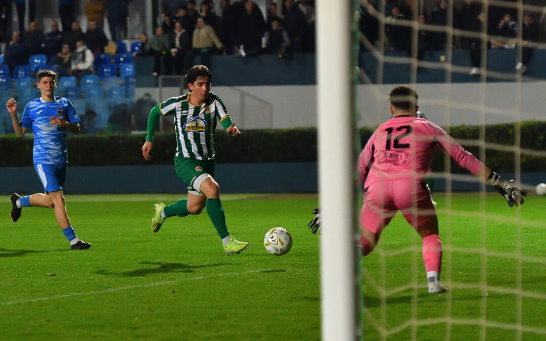 Kercem Dominate Victoria Wanderers to Extend Lead at the Top